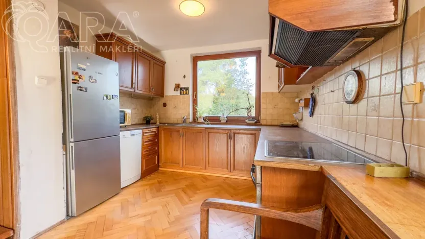 Prodej rodinného domu, Lety, Pražská, 167 m2