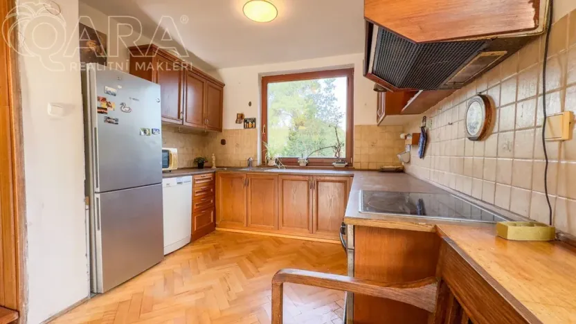 Prodej rodinného domu, Lety, Pražská, 167 m2