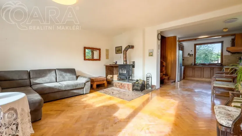 Prodej rodinného domu, Lety, Pražská, 167 m2