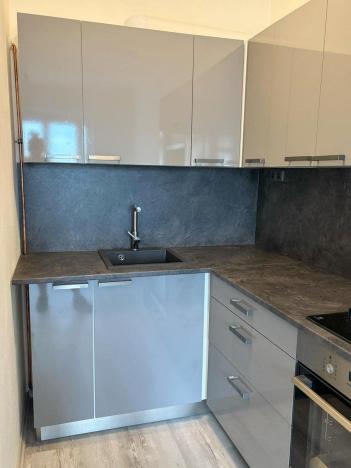 Pronájem bytu 1+1, Praha - Nusle, Kloboučnická, 50 m2