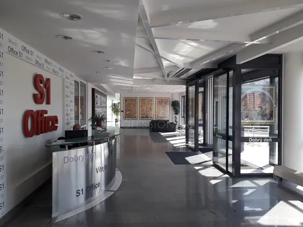 Pronájem kanceláře, Praha - Jinonice, Pekařská, 479 m2