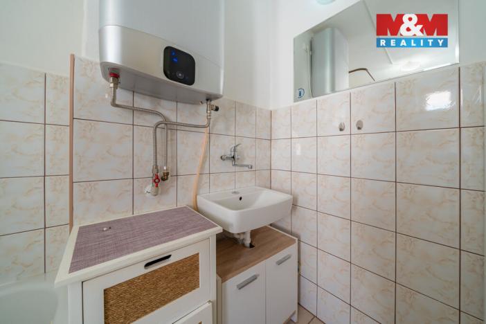 Pronájem bytu 2+1, Cheb, Na Hradčanech, 61 m2