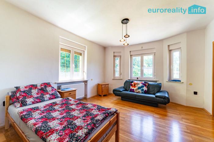 Prodej rodinného domu, Aš, Březová, 210 m2