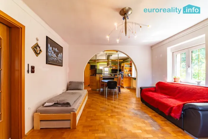 Prodej rodinného domu, Aš, Březová, 210 m2