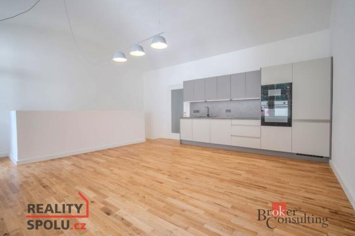 Prodej bytu 2+kk, Praha - Nusle, Jaromírova, 71 m2