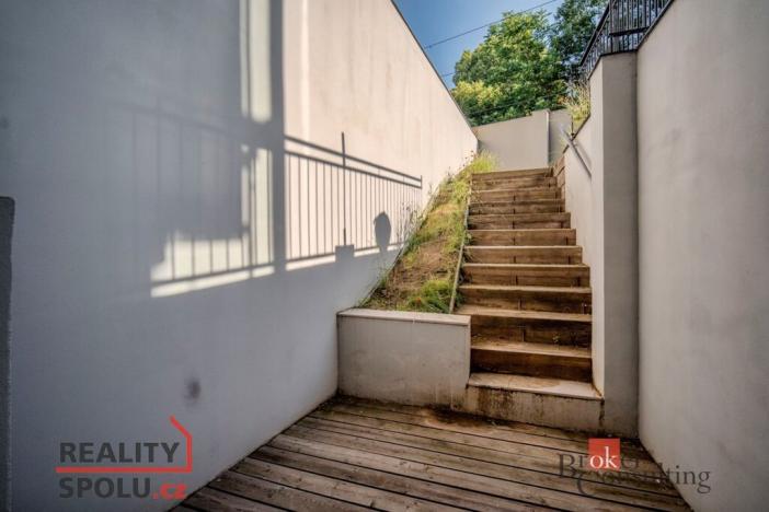 Prodej bytu 2+kk, Praha - Nusle, Jaromírova, 71 m2