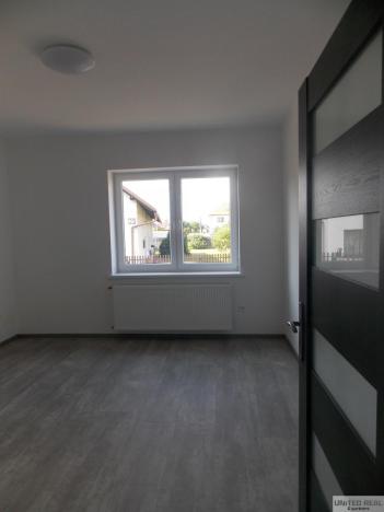 Pronájem bytu 2+kk, Pardubice - Popkovice, 68 m2