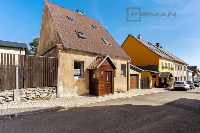 Prodej rodinného domu, Hora Svatého Šebestiána, 210 m2