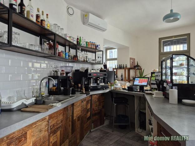 Pronájem restaurace, Praha - Nusle, Oldřichova, 70 m2