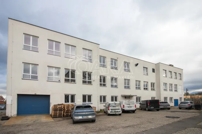 Pronájem skladu, Frenštát pod Radhoštěm, Martinská čtvrť, 484 m2