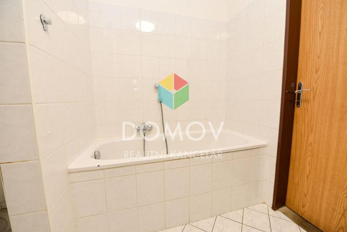 Pronájem bytu 1+kk, Beroun, Náměstí Joachima Barranda, 46 m2