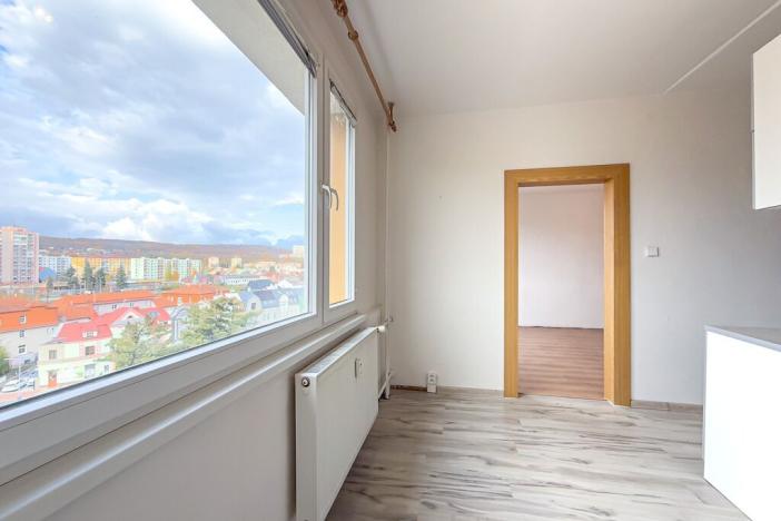 Prodej bytu 2+1, Chomutov, Bezručova, 67 m2