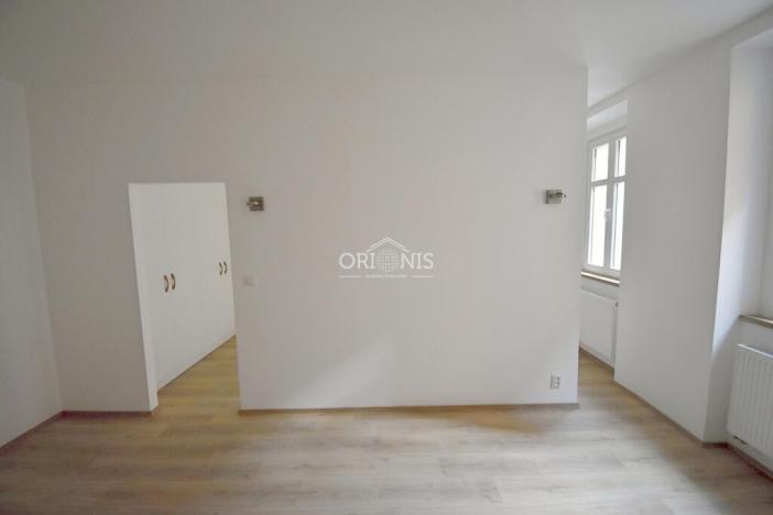 Pronájem bytu 2+1, Chomutov, Klostermannova, 55 m2