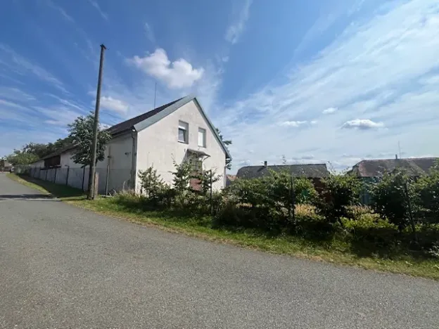 Prodej rodinného domu, Těškov, 900 m2