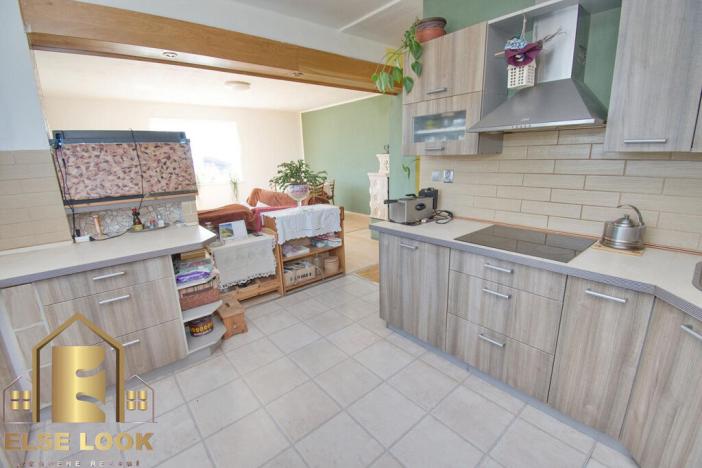 Prodej bytu, Jeníkovice, 228 m2