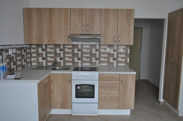 Pronájem bytu 1+1, Nové Strašecí, Křivoklátská, 38 m2