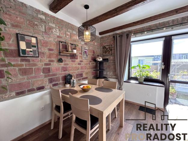 Prodej rodinného domu, Kuchařovice, Znojemská, 160 m2