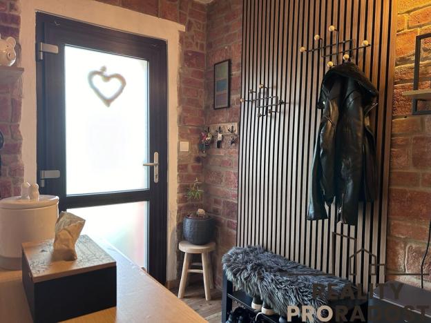 Prodej rodinného domu, Kuchařovice, Znojemská, 160 m2