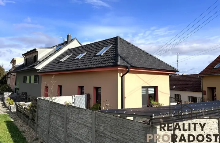 Prodej rodinného domu, Kuchařovice, Znojemská, 160 m2