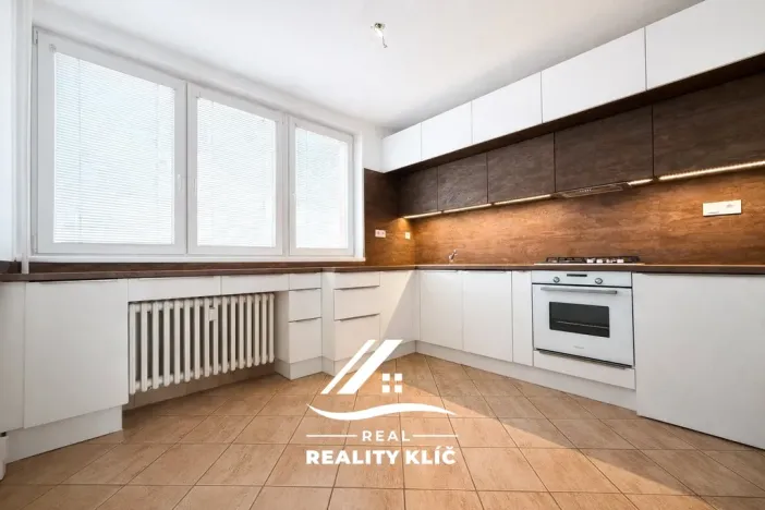 Prodej bytu 3+1, Ostrava - Mariánské Hory, Šimáčkova, 76 m2