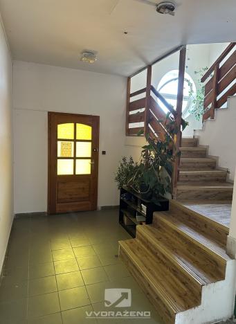 Prodej obchodního prostoru, Držovice, U cihelny, 291 m2