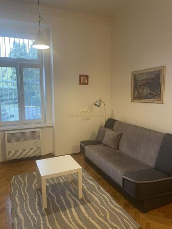 Pronájem bytu 1+kk, Praha - Vršovice, Holandská, 17 m2