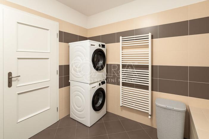 Pronájem bytu 2+kk, Praha - Dejvice, Paťanka, 64 m2