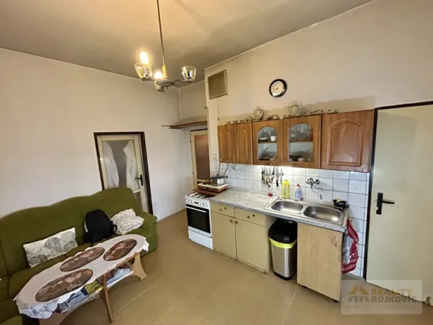 Prodej bytu 2+1, Broumov, Alšova, 80 m2