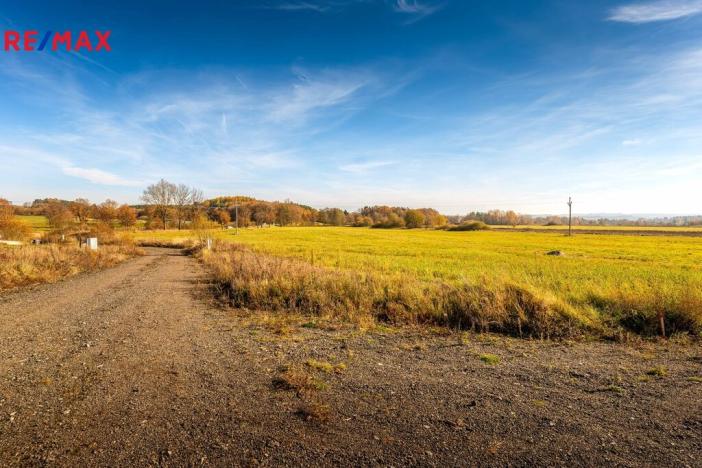 Prodej pozemku pro bydlení, Hajany, 1824 m2