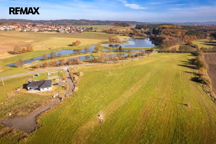 Prodej pozemku pro bydlení, Hajany, 1824 m2