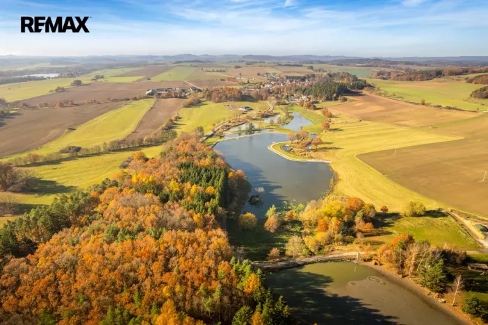 Prodej pozemku pro bydlení, Hajany, 1824 m2