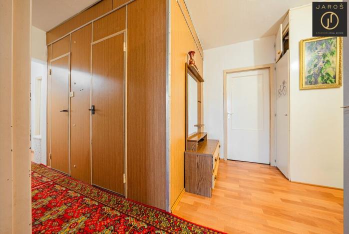 Prodej bytu 4+1, Teplice, Na konečné, 77 m2