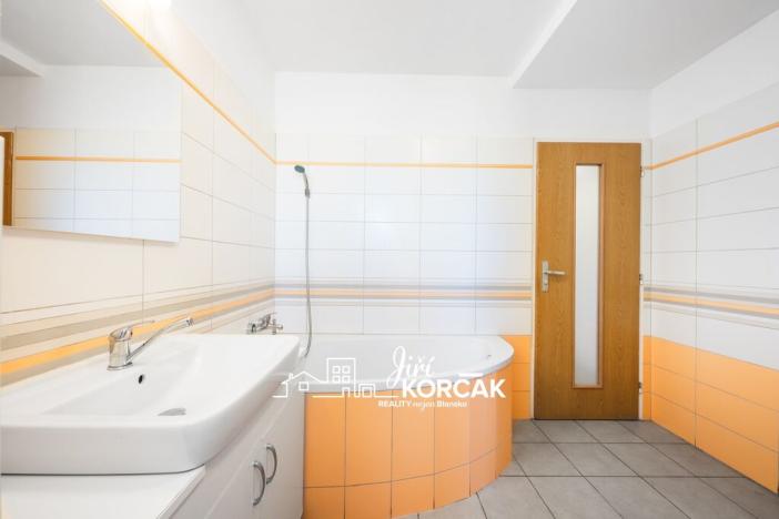 Prodej bytu 3+1, Blansko, Mahenova, 102 m2