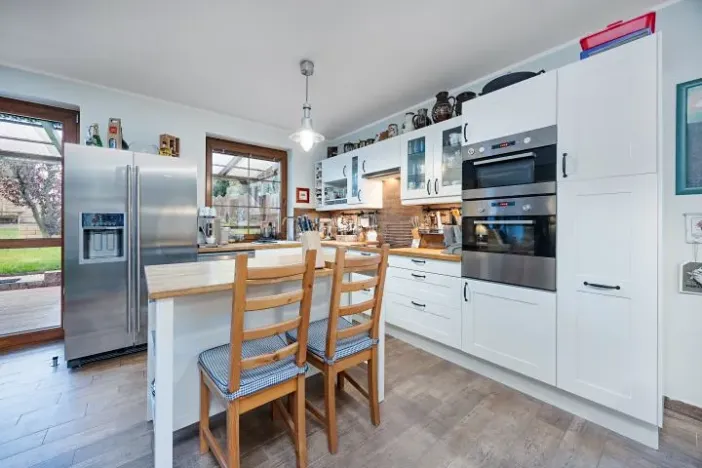 Prodej rodinného domu, Sulice, Rovná, 165 m2