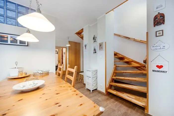 Prodej rodinného domu, Sulice, Rovná, 165 m2