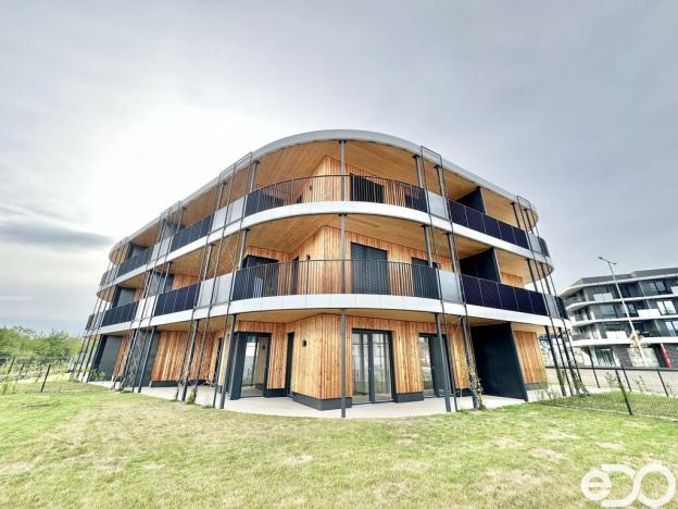 Pronájem bytu 3+kk, Praha, Ujgurská, 57 m2