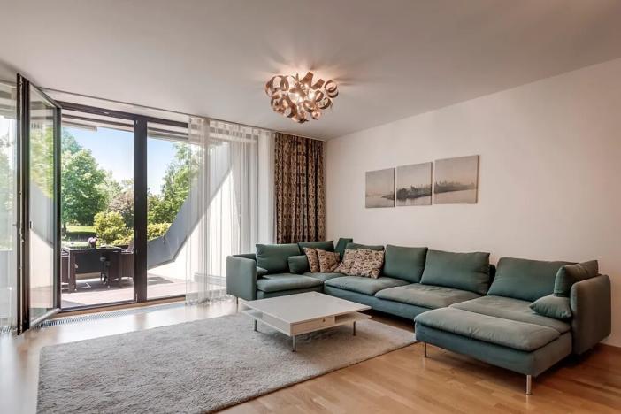 Prodej bytu 6+kk a větší, Praha - Žižkov, Ke kapslovně, 226 m2