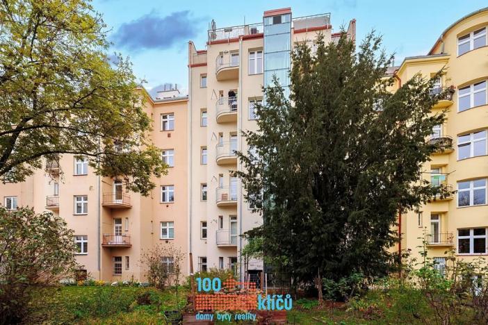 Pronájem bytu 1+kk, Praha - Holešovice, U Uranie, 26 m2