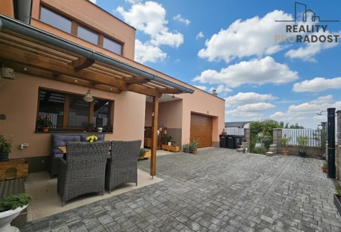 Prodej rodinného domu, Čebín, 208 m2