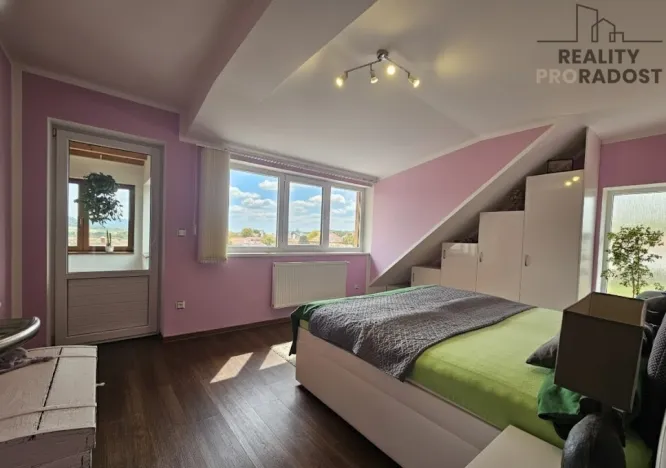 Prodej rodinného domu, Čebín, 208 m2