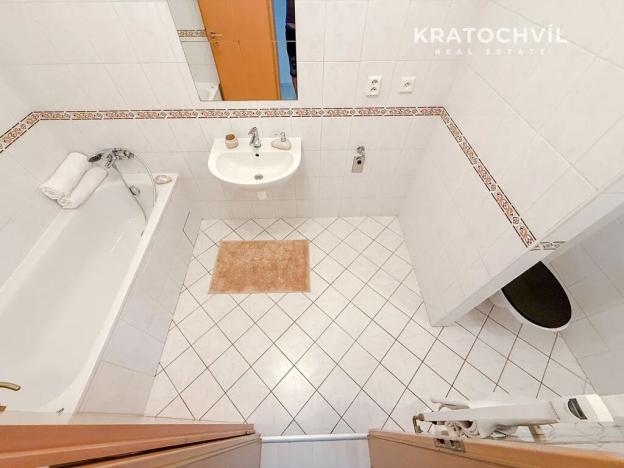 Prodej bytu 3+kk, Vestec, U Strouhy, 66 m2