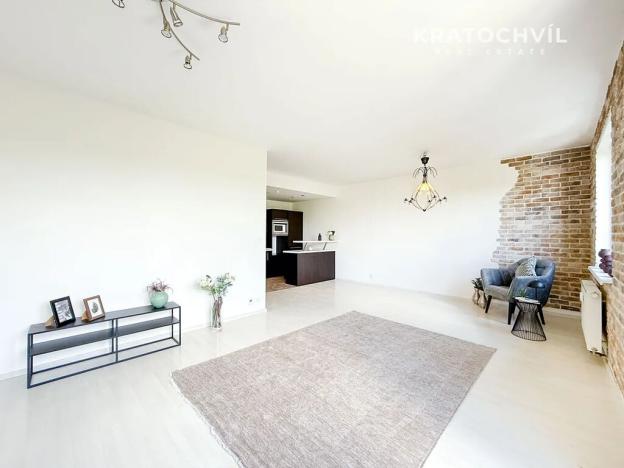 Prodej bytu 2+kk, Vestec, U Strouhy, 66 m2