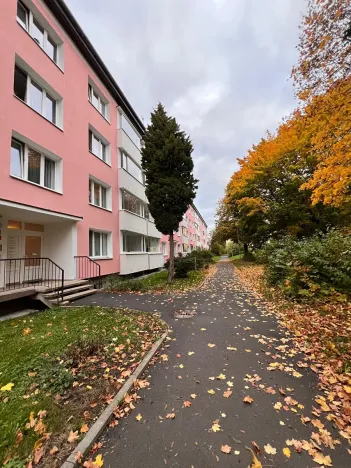 Prodej bytu 2+1, Karlovy Vary, Maďarská, 61 m2