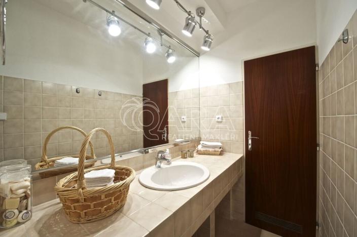 Pronájem rodinného domu, Praha - Kunratice, Ke hrádku, 417 m2