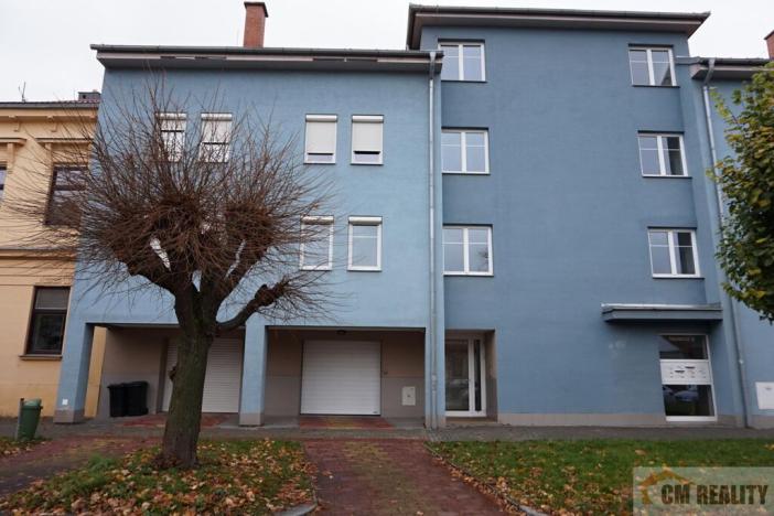 Prodej garážového stání, Prostějov, Trávnická, 14 m2