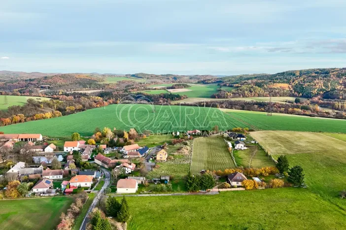 Prodej pozemku pro bydlení, Malá Hraštice, 859 m2