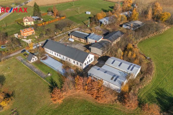 Pronájem skladu, Doubravice, 1380 m2