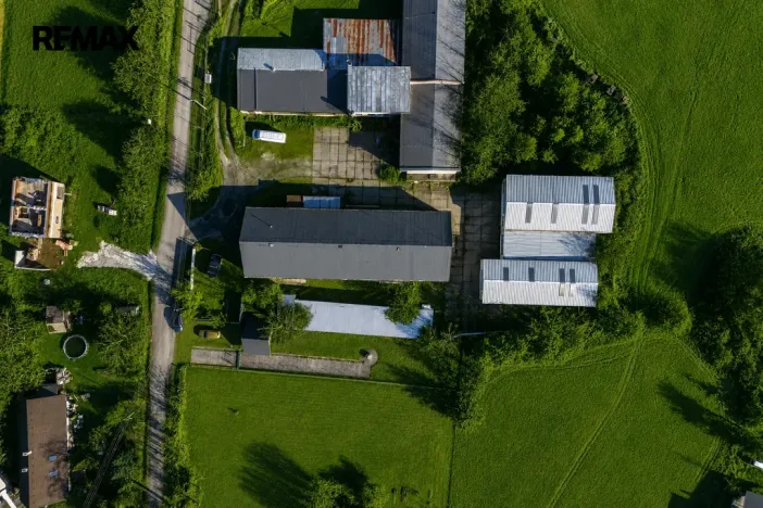 Pronájem skladu, Doubravice, 1380 m2