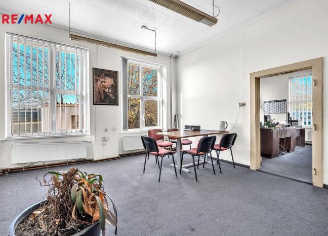 Prodej skladu, Doubravice, 1380 m2