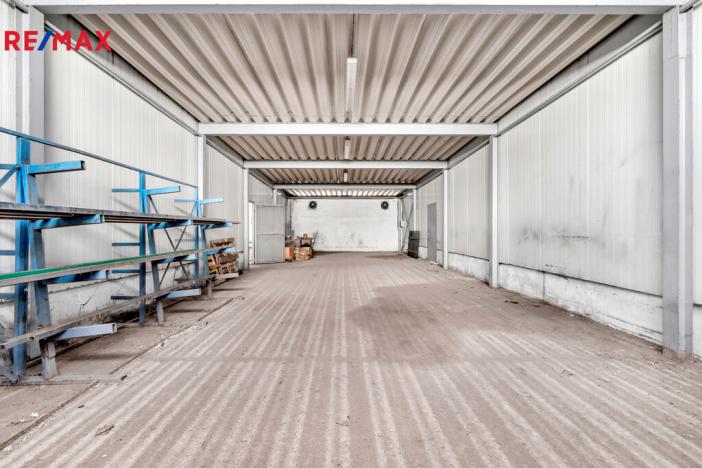 Prodej skladu, Doubravice, 1380 m2